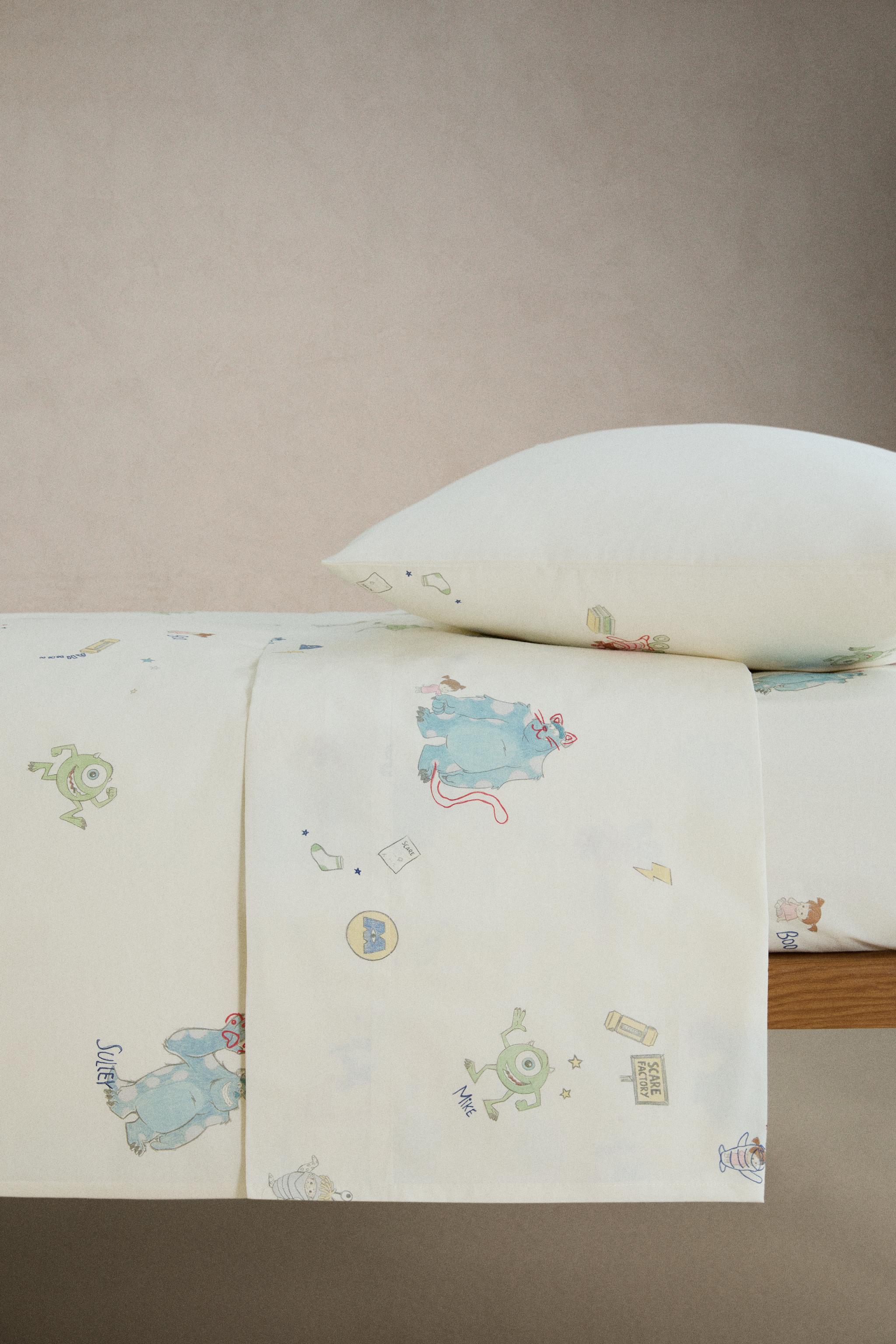 REVERSIBLE MONSTERS, INC. ©DISNEY/PIXAR KIDS' DUVET COVER